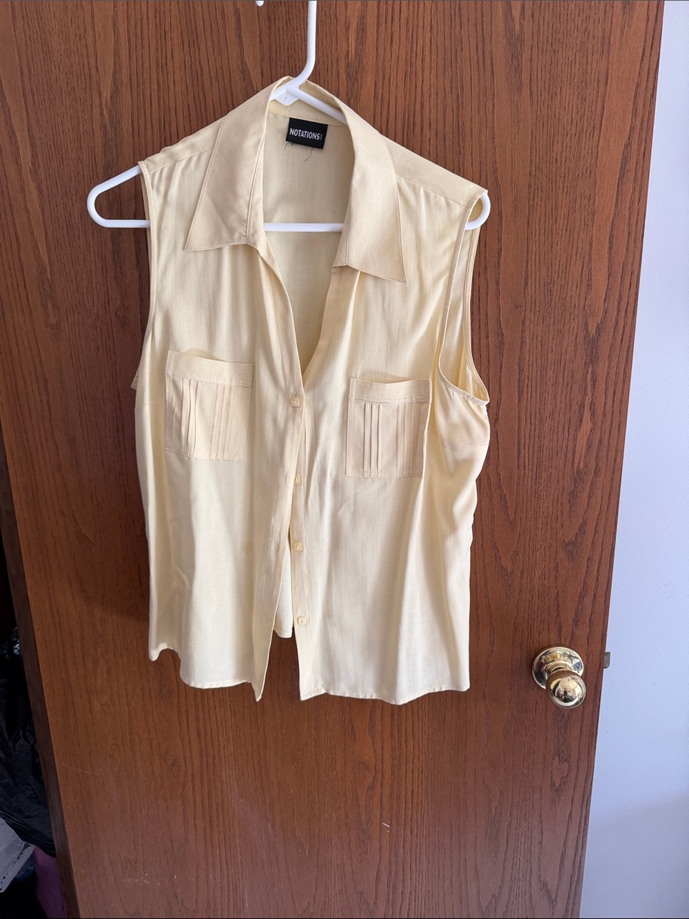 Notations Sleeveless Button-Front Yellow-Cream Blouse
